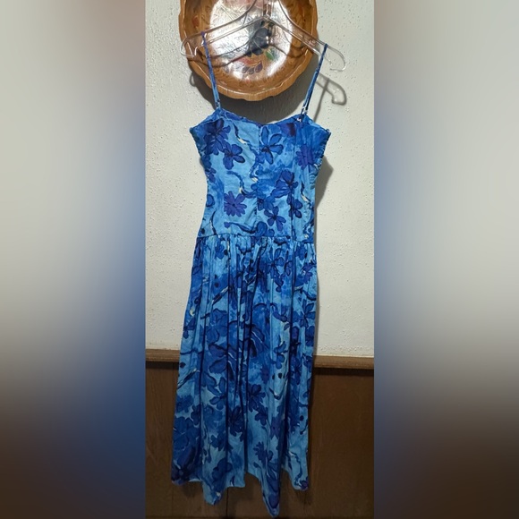 Moon River Shirred Drop-Waist Midi Dress Size Medium - Picture 8 of 14